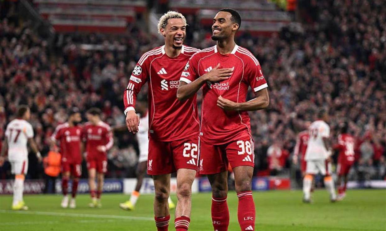 开云APP-这也行?今夜利物浦再遭质疑赛前费耶诺德外线爆发,本菲卡迎CBA季后赛关键赛的简单介绍